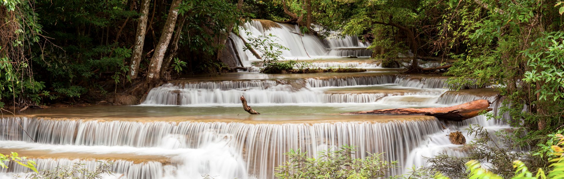 waterfalls that are a metaphor for the healing power of the reiki