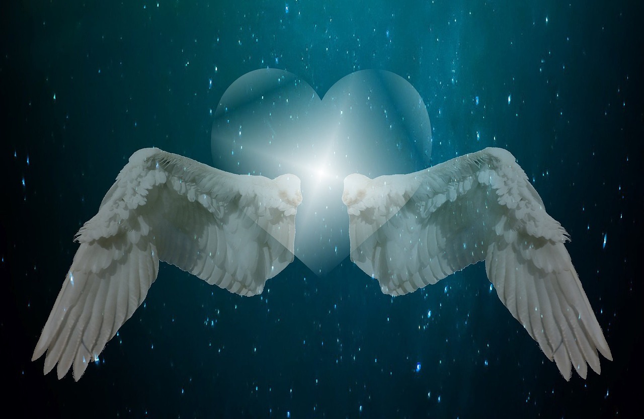 heart-667013_1280 Wings of an Angel as a symbol to Guardian Angel Reiki